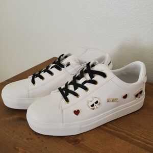 NWOB KARL LAGERFELD PARIS Cambie Embellished Sneakers Size 9.5M White Cat Love